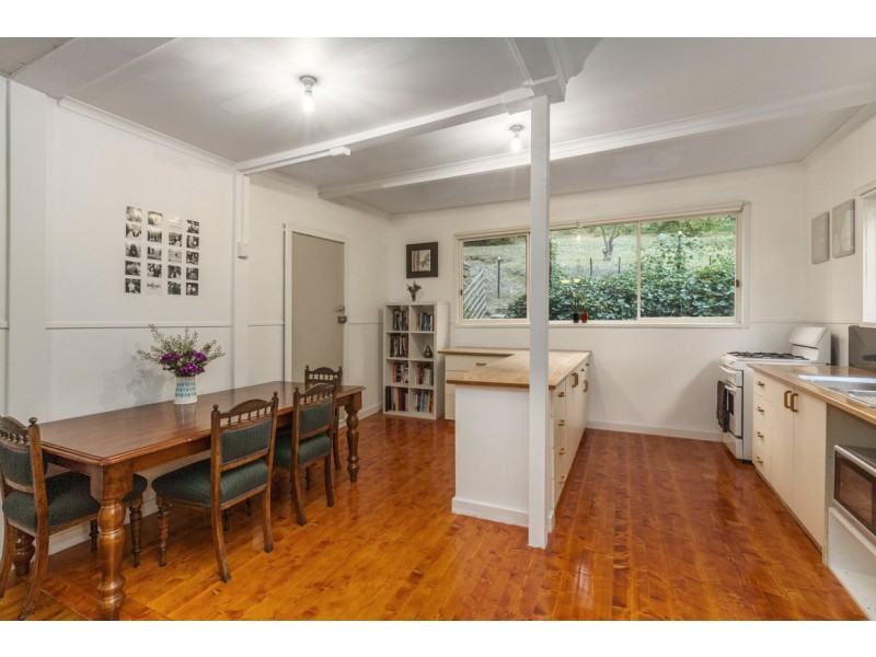 7 Durang Road, Upwey VIC 3158