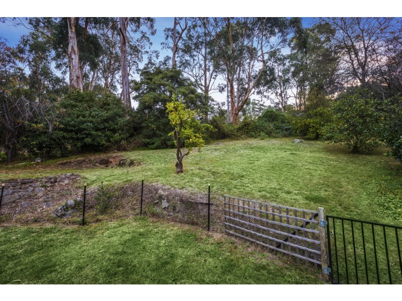 7 Durang Road, Upwey VIC 3158