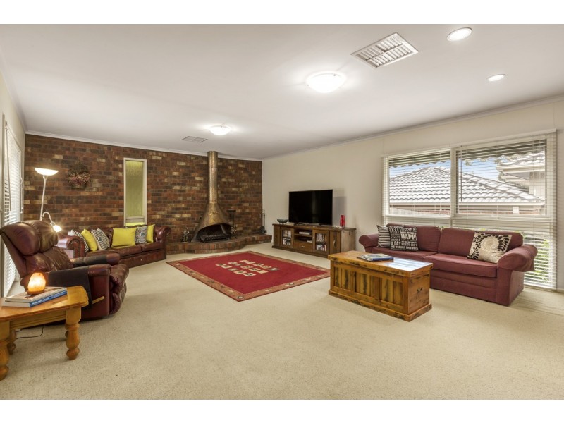 340 Thompsons Road, Templestowe Lower VIC 3107