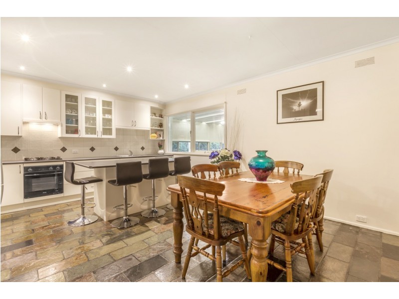 340 Thompsons Road, Templestowe Lower VIC 3107