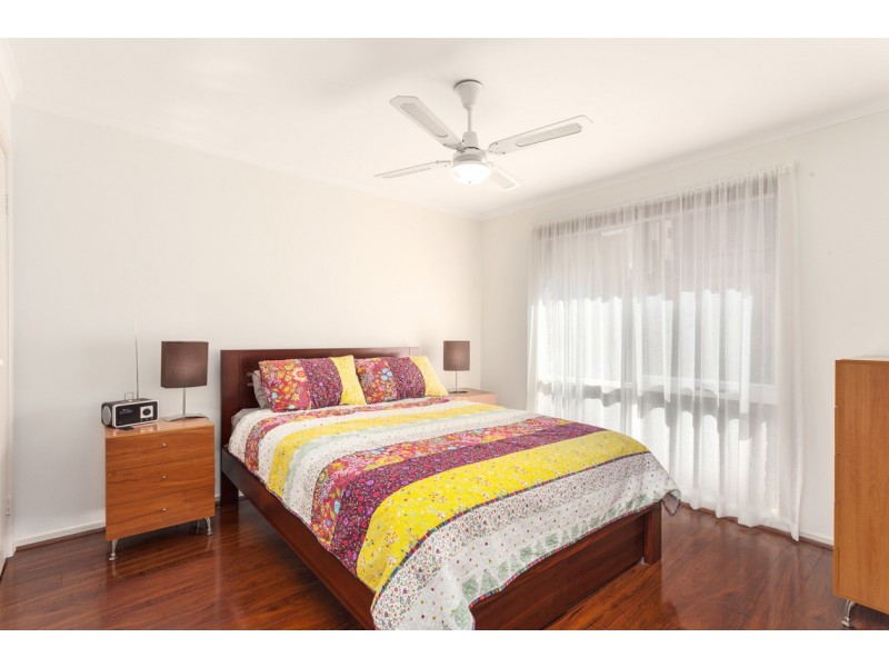 2/33 Wooddale Grove, Donvale VIC 3111