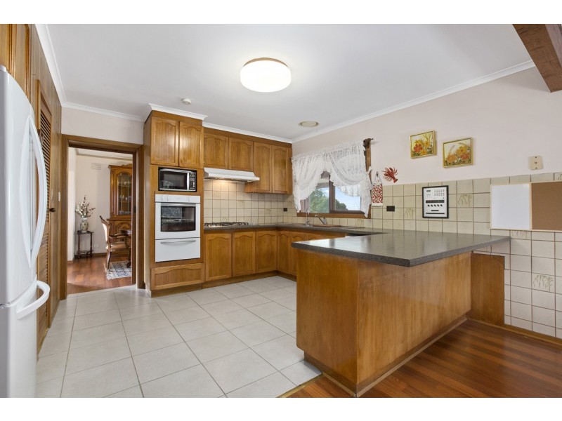 22 Woorarra Avenue, Doncaster East VIC 3109