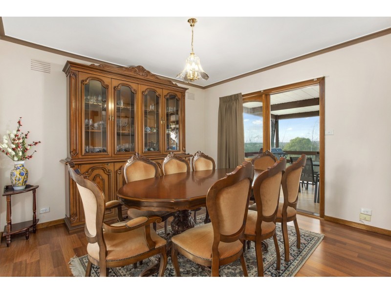 22 Woorarra Avenue, Doncaster East VIC 3109