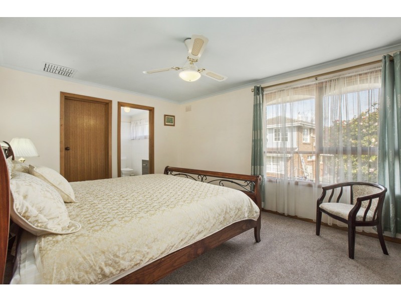 22 Woorarra Avenue, Doncaster East VIC 3109