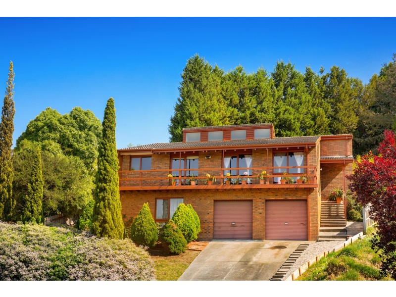 4 Darren Rise, Doncaster East VIC 3109