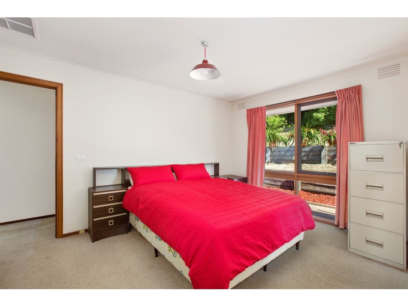 4 Darren Rise, Doncaster East VIC 3109