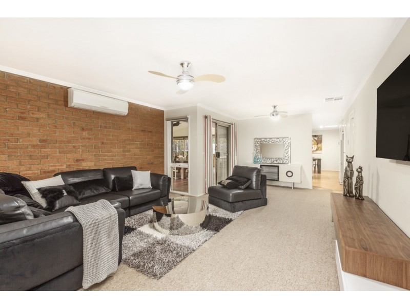 7 Haideh Place, Wantirna South VIC 3152