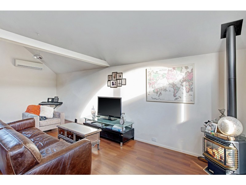 1/3 Ashley Street, Wantirna VIC 3152