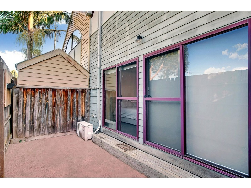 1/3 Ashley Street, Wantirna VIC 3152