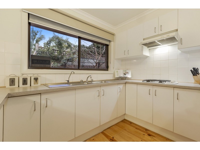 2/59 Tunstall Road, Donvale VIC 3111
