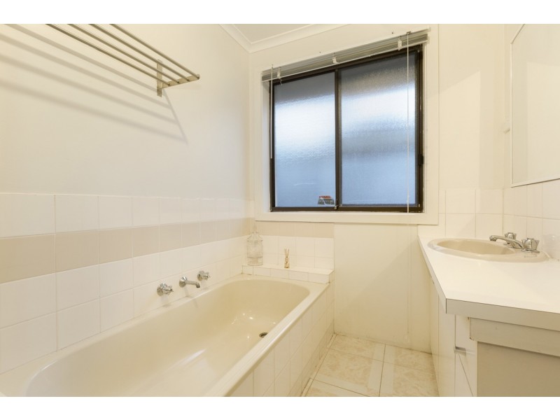 2/59 Tunstall Road, Donvale VIC 3111