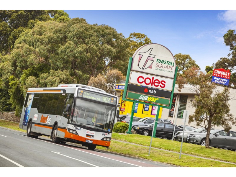 2/59 Tunstall Road, Donvale VIC 3111