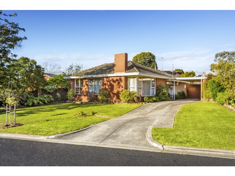 8 Lauer Street, Doncaster VIC 3108