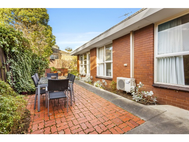 8 Lauer Street, Doncaster VIC 3108