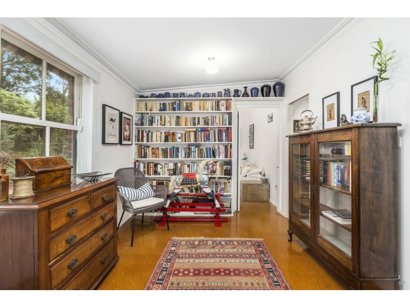 18 Cumberland Avenue, Balwyn North VIC 3104