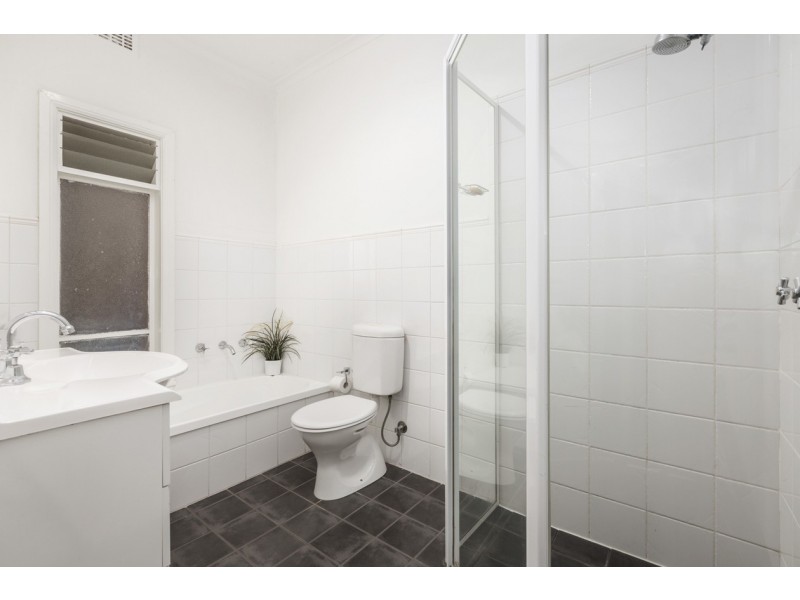 18 Cumberland Avenue, Balwyn North VIC 3104