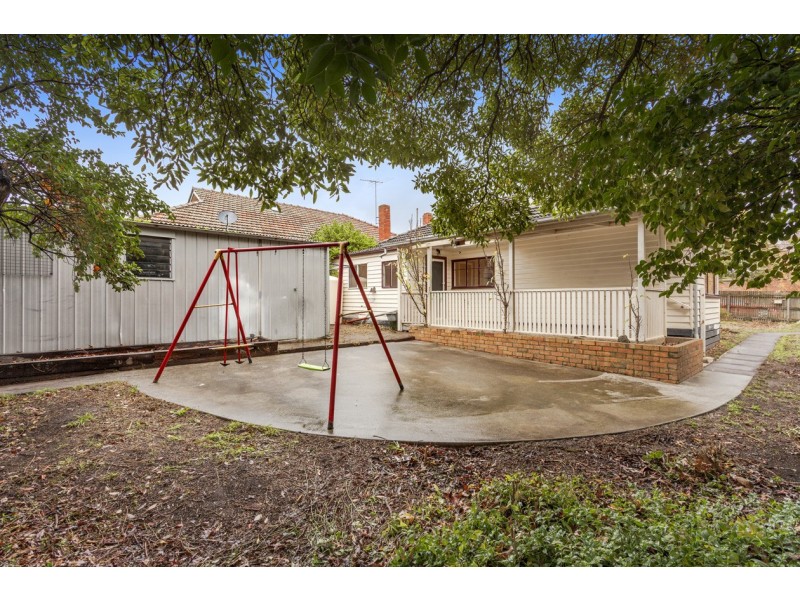 1 McDowall Street, Mitcham VIC 3132