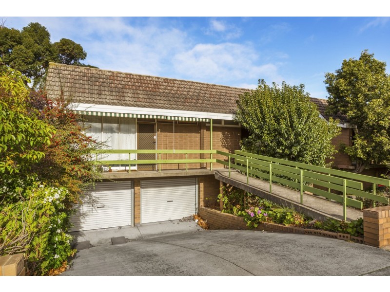 12/22 Whitehorse Road, Blackburn VIC 3130