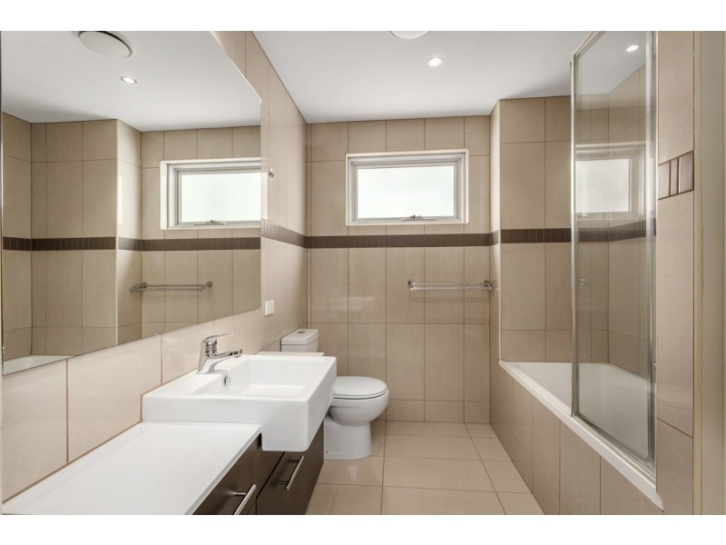 104/719 Elgar Road, Doncaster VIC 3108