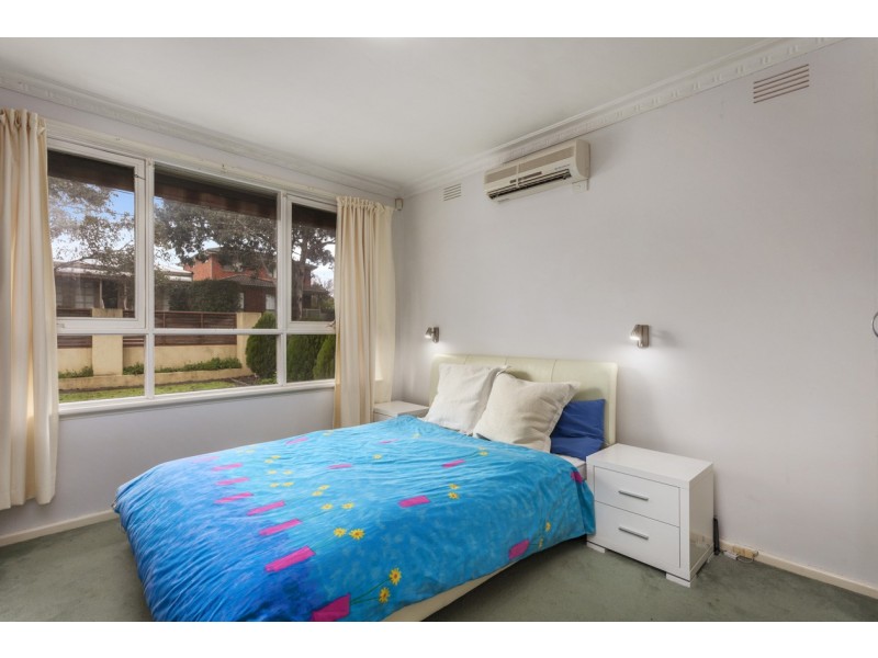 17 Middlefield Drive, Blackburn North VIC 3130