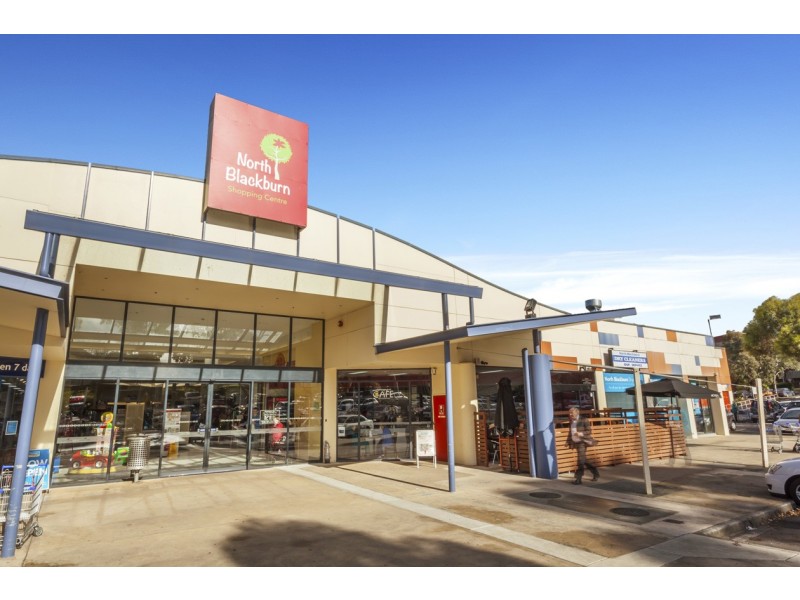 17 Middlefield Drive, Blackburn North VIC 3130