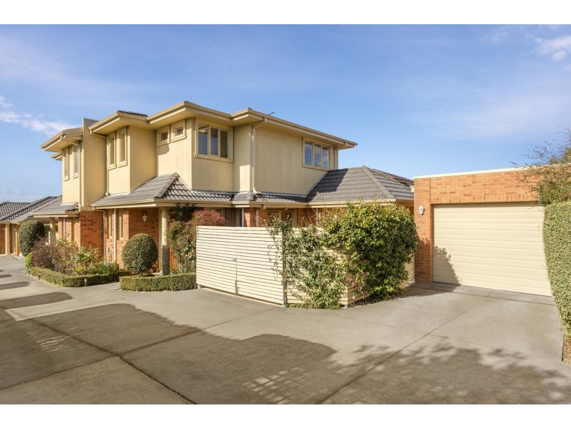 2/6 Lyonsville Avenue, Preston VIC 3072