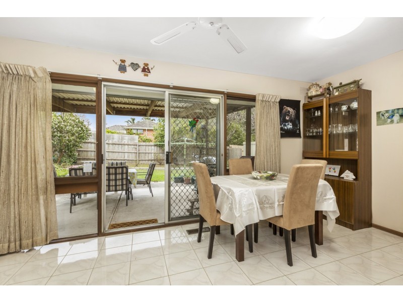 11 Park Hill Drive, Ringwood North VIC 3134