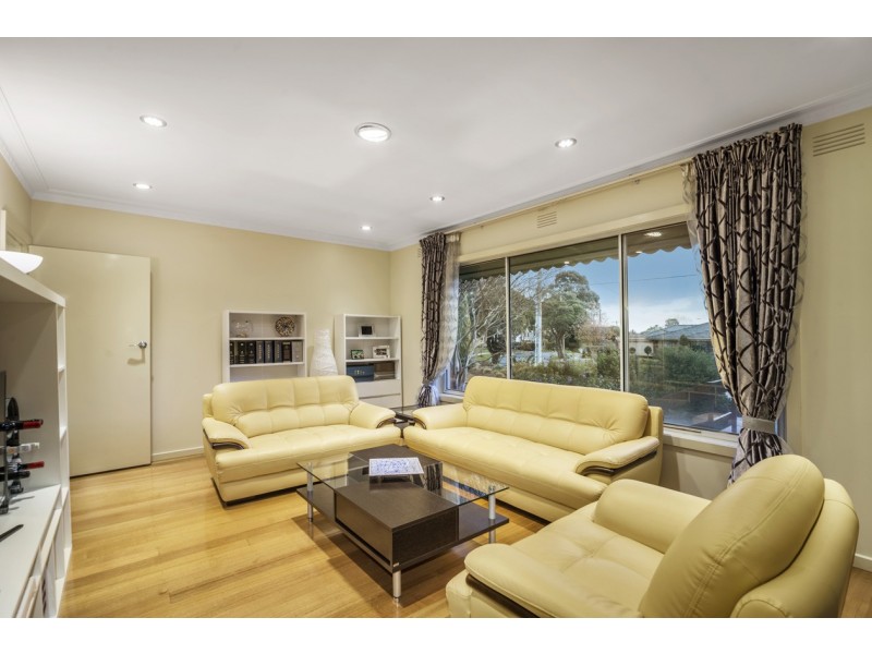 6 Carisbrook Court, Doncaster East VIC 3109