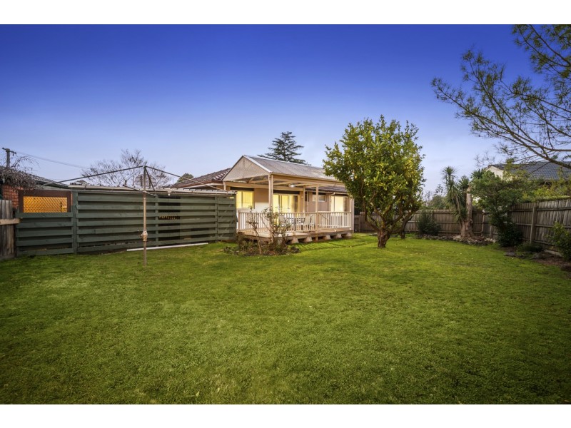 6 Carisbrook Court, Doncaster East VIC 3109