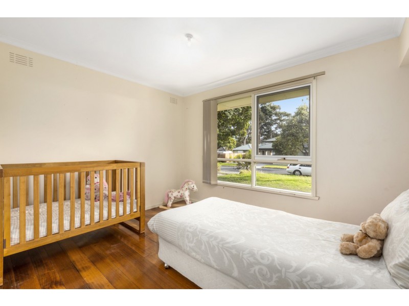52 Grantley Drive, Glen Waverley VIC 3150