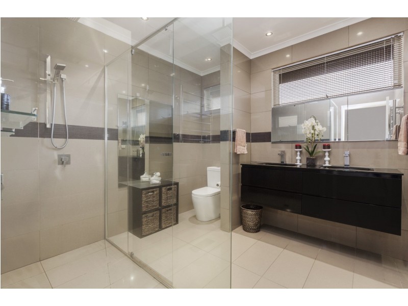 1/71 Gedye Street, Doncaster East VIC 3109