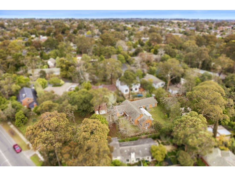 124-126 Blackburn Road, Blackburn VIC 3130