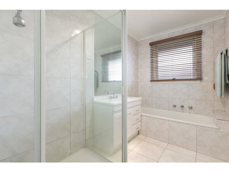 1/144 Mitcham Road, Donvale VIC 3111