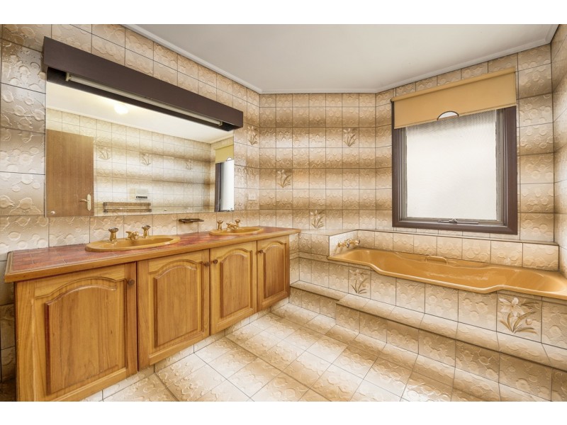 1041 Doncaster Road, Doncaster East VIC 3109