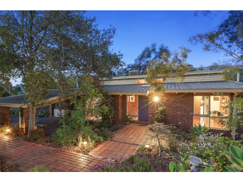 80 Dellfield Drive, Templestowe Lower VIC 3107
