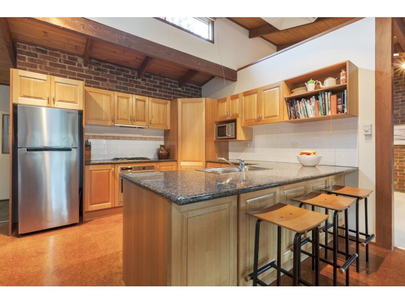 80 Dellfield Drive, Templestowe Lower VIC 3107