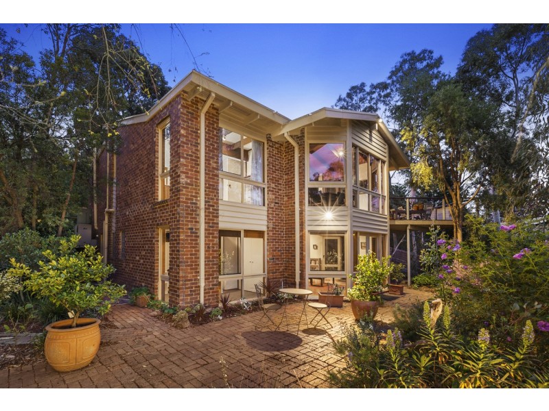 80 Dellfield Drive, Templestowe Lower VIC 3107