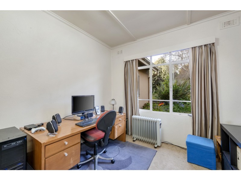 3 Begonia Street, Box Hill South VIC 3128