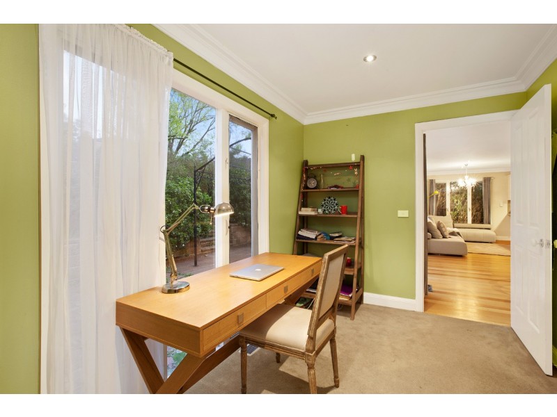 2 Meryl Street, Doncaster East VIC 3109