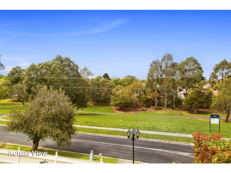 91 St Clems Road, Doncaster East VIC 3109