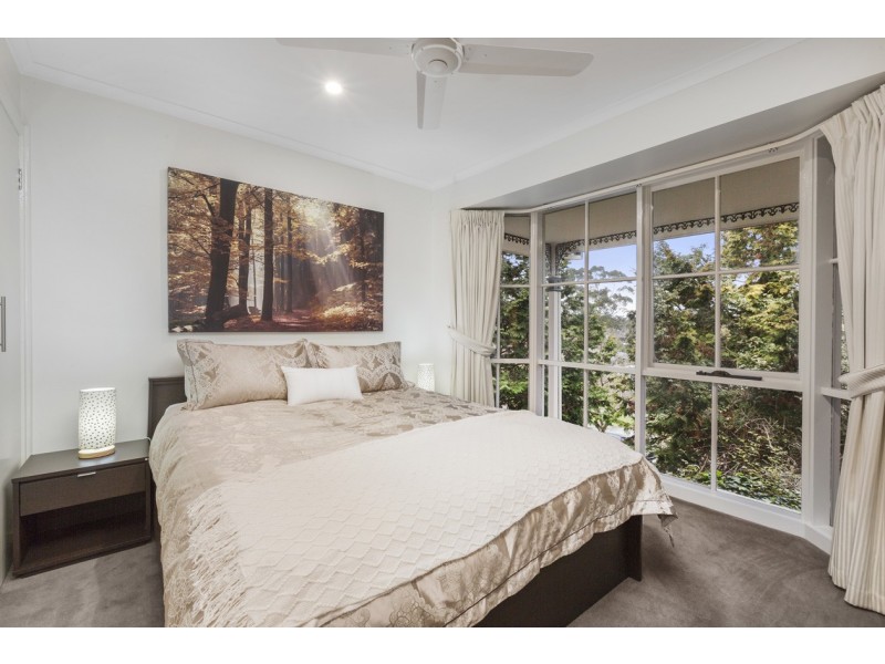 1 Chevalier Crescent, Mooroolbark VIC 3138