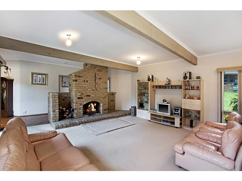 3 Alexander Court, Warranwood VIC 3134