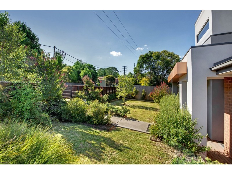 1/57 Heatherdale Road, Ringwood VIC 3134