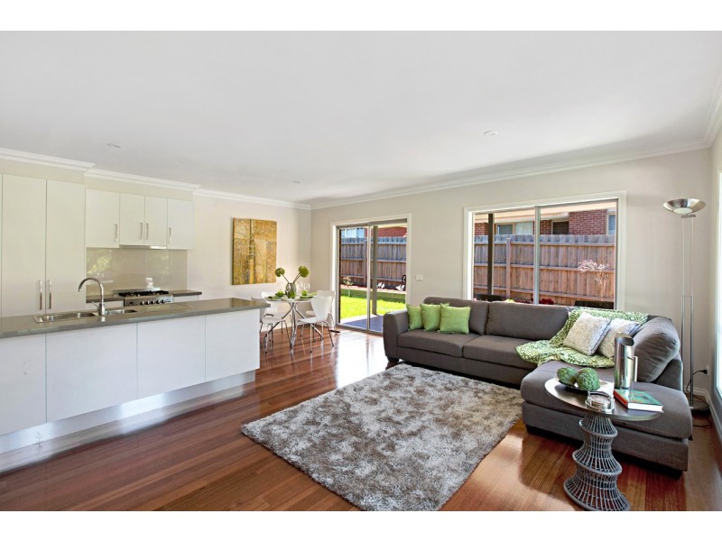 1/15 Holland Road, Ringwood East VIC 3135