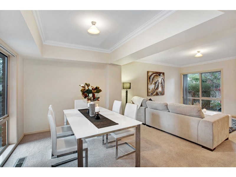 1/10 Linden Road, Ringwood North VIC 3134