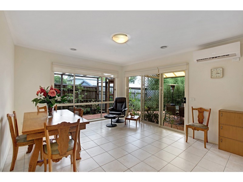 2/39 Caroline Street, Ringwood VIC 3134