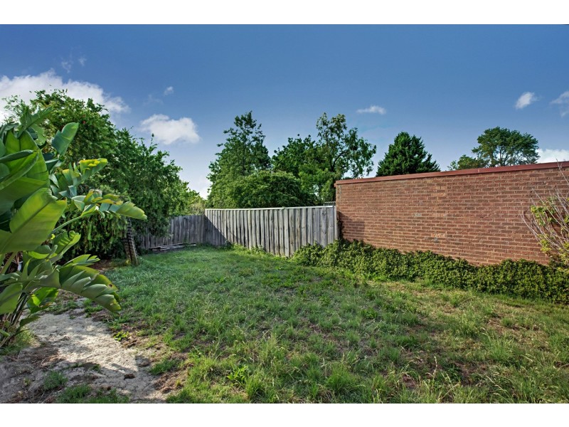 2/28 Colchester Road, Kilsyth VIC 3137