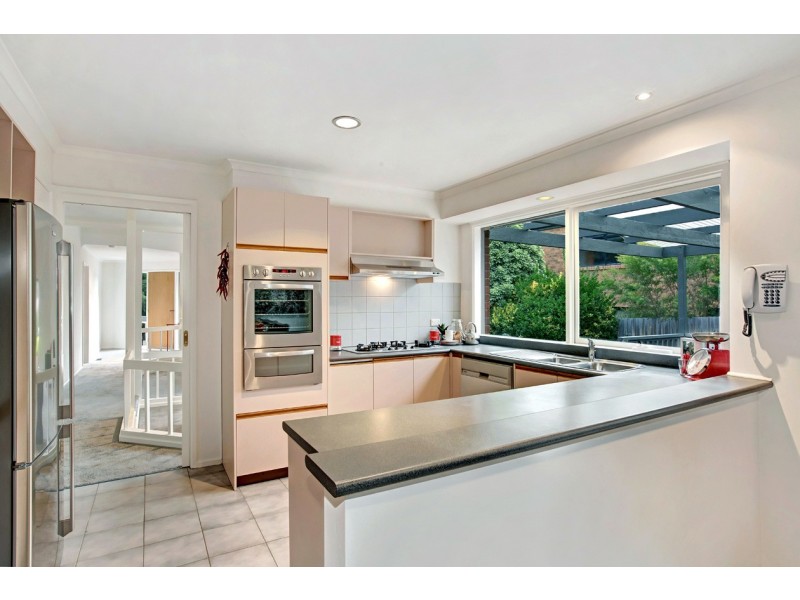 218 Oban Road, Ringwood North VIC 3134