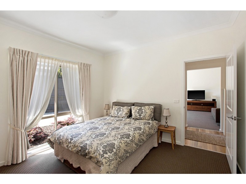 3/15 Bayswater Road, Croydon VIC 3136