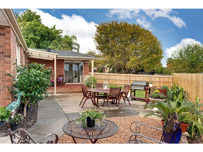 69-71 Langdale Drive, Croydon Hills VIC 3136